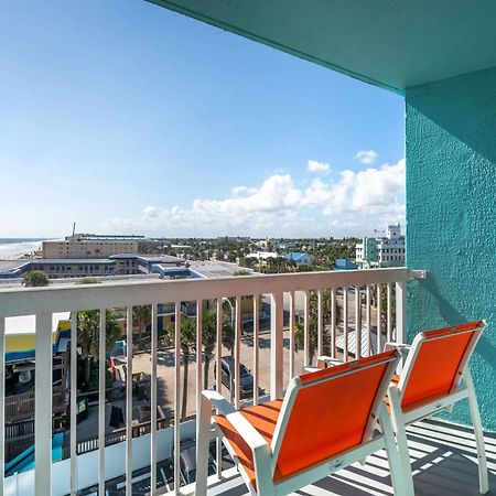 Comfort Inn & Suites Daytona Beach Oceanfront Extérieur photo