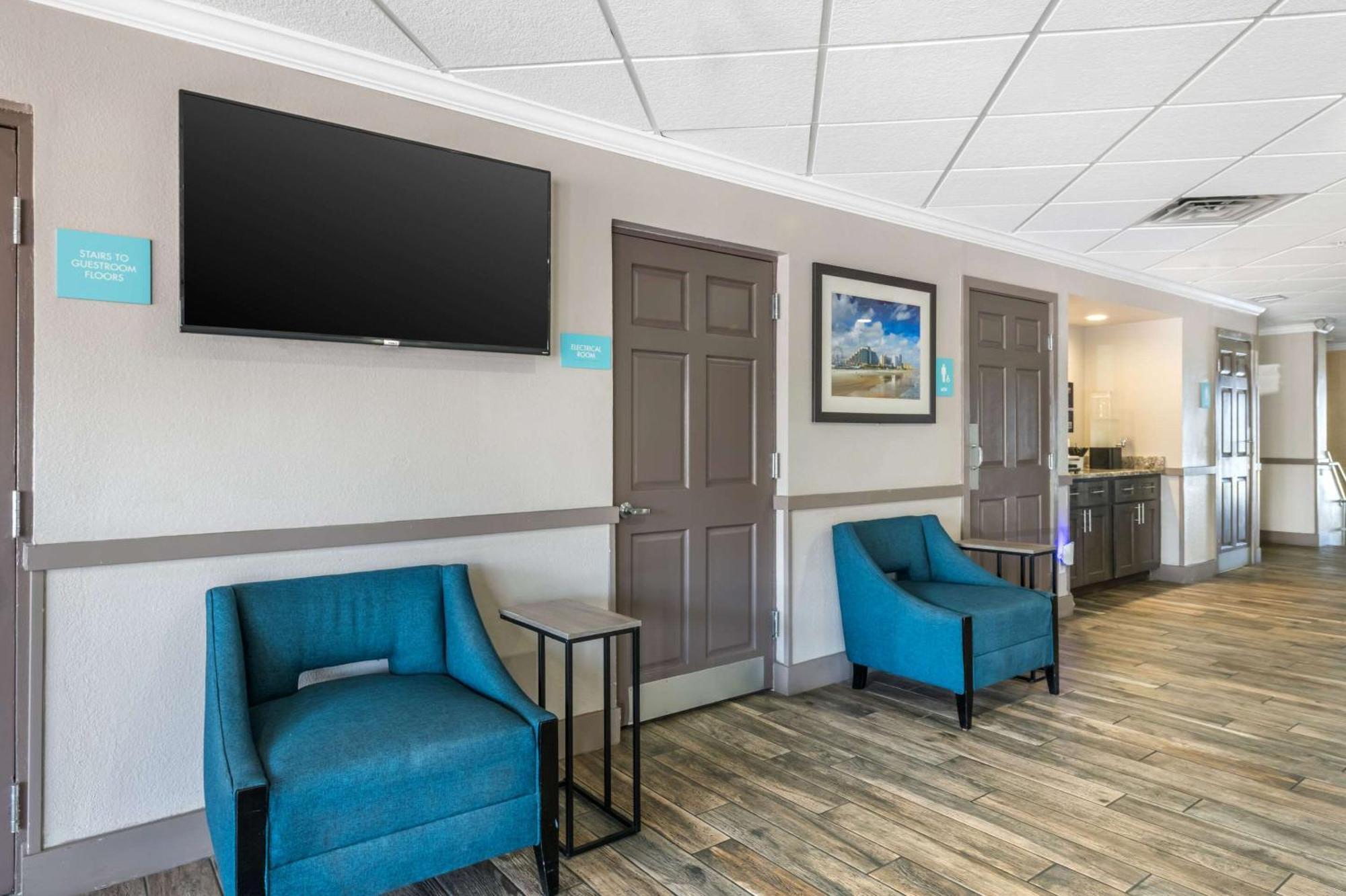 Comfort Inn & Suites Daytona Beach Oceanfront Extérieur photo