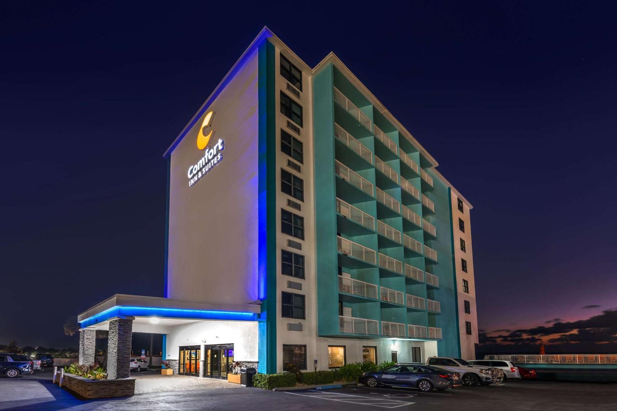 Comfort Inn & Suites Daytona Beach Oceanfront Extérieur photo
